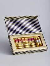 MEDIUM ALL GOLD GIFT BOX FEATURING PRIDE OF INDIA